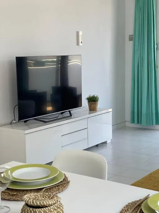 Casa Mesana Nuevo Apartamento En La Playa Con Aire Acondicionado Playa Honda  España